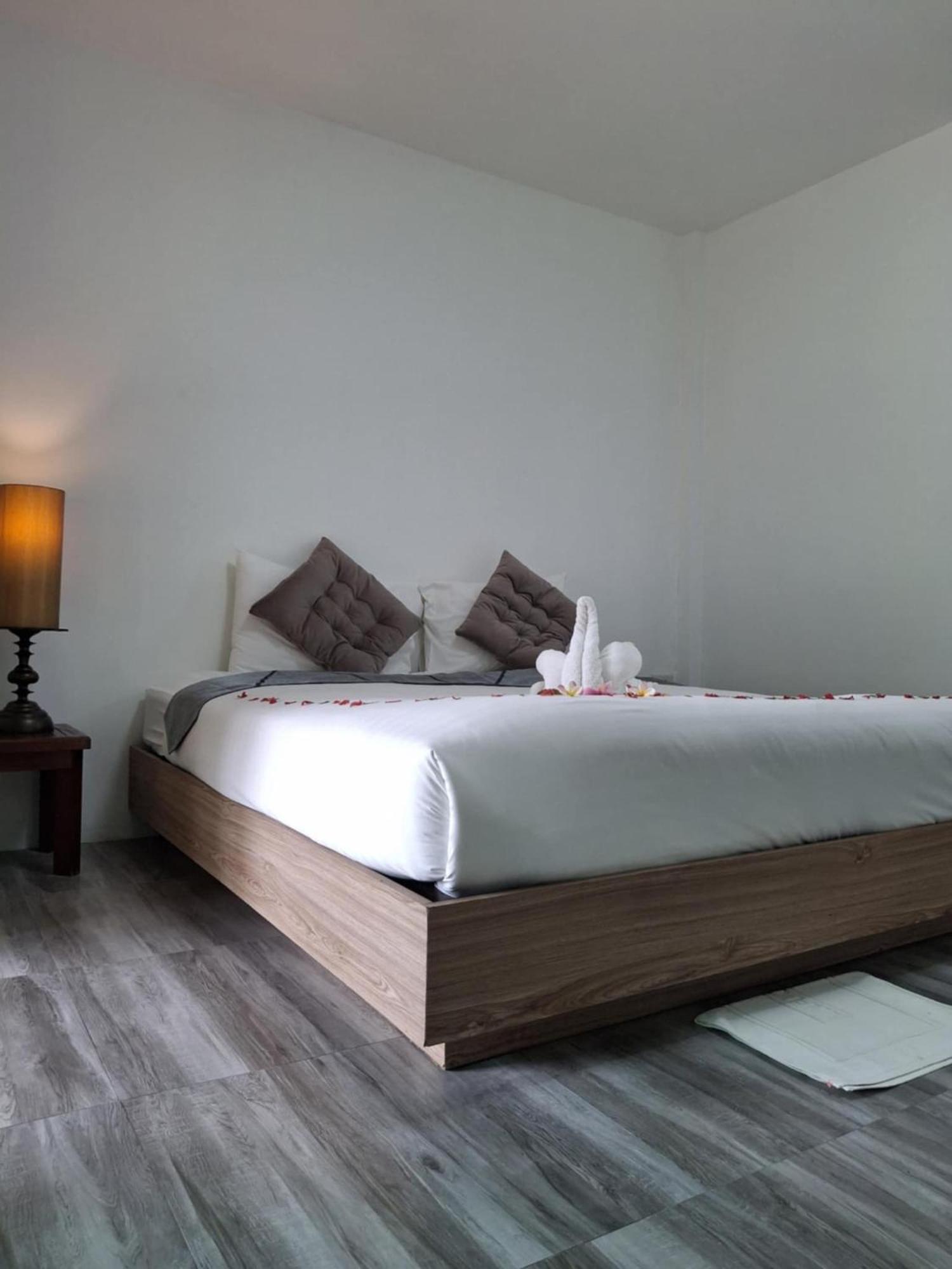 Phurin Thara Resort Ko Lanta Εξωτερικό φωτογραφία