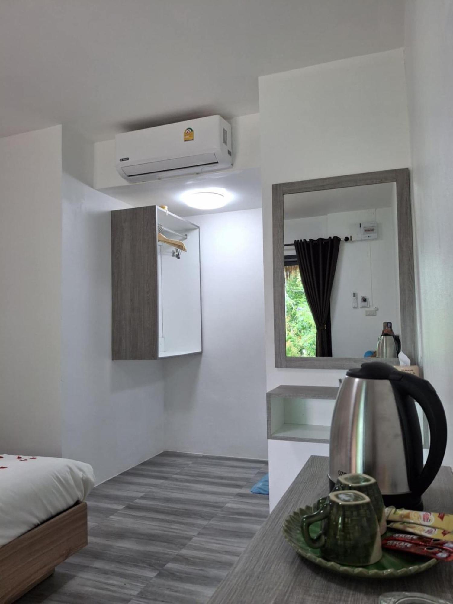 Phurin Thara Resort Ko Lanta Εξωτερικό φωτογραφία